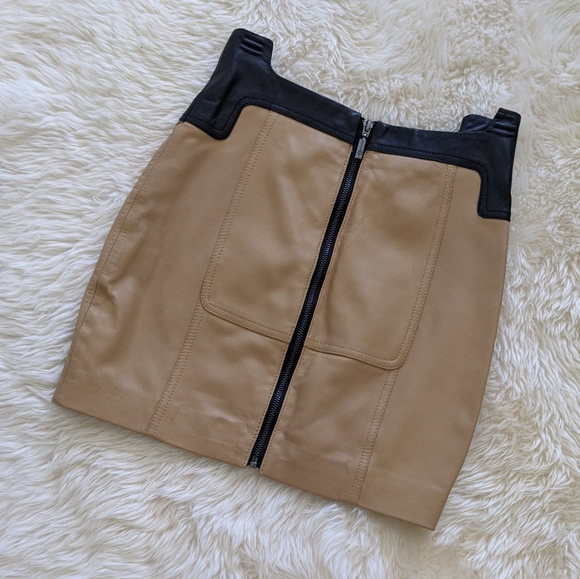 NWT tan leather high waisted zipper mini skirt - Picture 2 of 3